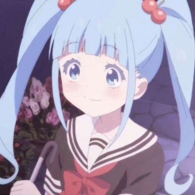 迪丽热巴直播捂肚强忍疼痛